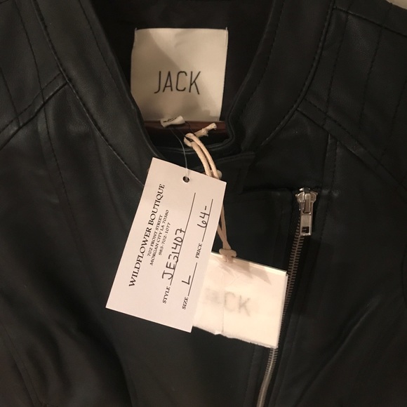 black leather vest - Picture 3 of 3